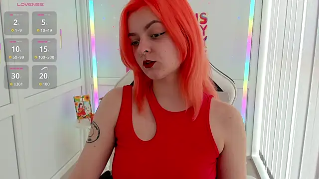 NightLeaf online show from April 23, 2026, 12:51 pm
