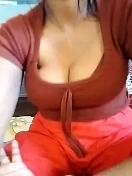 Hot-Monica-sexy online show from April 5, 2026, 3:47 am