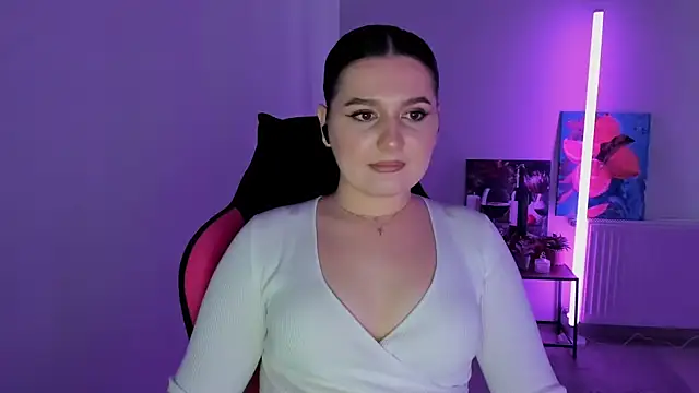 Snapshot of SourCherry__ chatting on April 7, 2026, 1:22 pm SourCherry online show from April 7, 2026, 1:22 pm