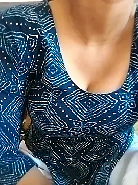 Alisha-sexy online show from April 14, 2026, 4:07 am