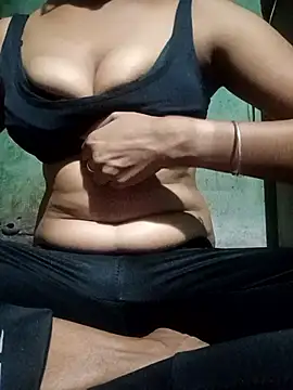 Snapshot of sexy_pakhii chatting on April 9, 2026, 1:05 pm sexy pakhii online show from April 9, 2026, 1:05 pm