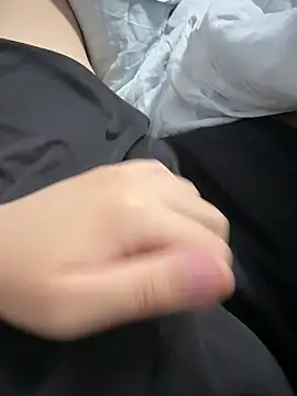 Lalamon2 online show from April 10, 2026, 6:12 pm