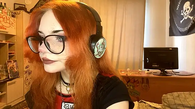 RedHeadCat online show from May 22, 2026, 1:50 pm