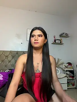 Snapshot of JassmineLove chatting on April 18, 2026, 4:33 pm JassmineLove online show from April 18, 2026, 4:33 pm