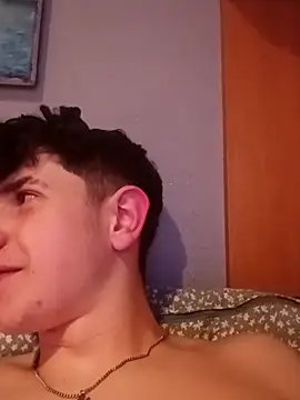 Thuuualvaritoohh online show from April 5, 2026, 1:47 am