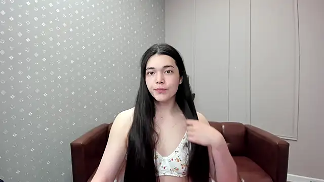 Arianna Grandi online show from May 6, 2026, 7:52 pm