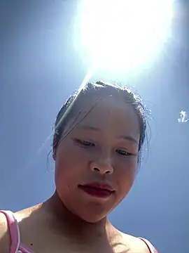 Hini cute online show from May 26, 2026, 3:46 am