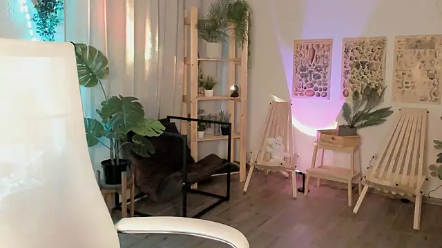 LisaAris online show from May 25, 2026, 6:36 pm