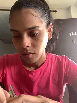 Jasmine sweed1 online show from May 19, 2026, 8:48 pm