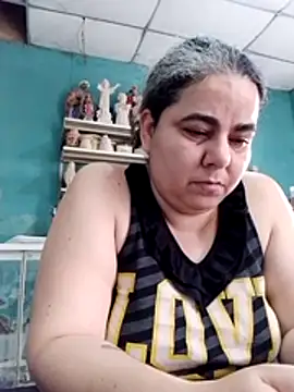 Golositadeamor online show from May 13, 2026, 5:32 pm