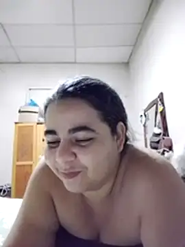 Snapshot of Golositadeamor chatting on July 4, 2026, 10:05 pm Golositadeamor online show from July 4, 2026, 10:05 pm