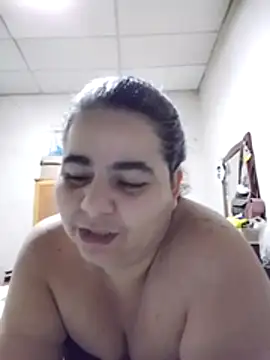 Snapshot of Golositadeamor chatting on July 5, 2026, 9:44 pm Golositadeamor online show from July 5, 2026, 9:44 pm