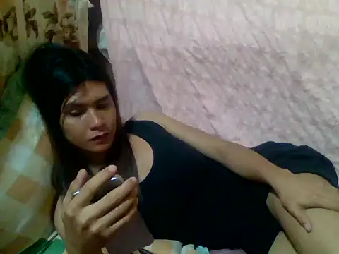 luna veille online show from May 24, 2026, 3:55 am