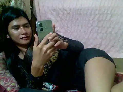 luna veille online show from May 29, 2026, 1:03 am