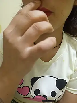 Monika kumari6 online show from July 9, 2026, 3:49 pm
