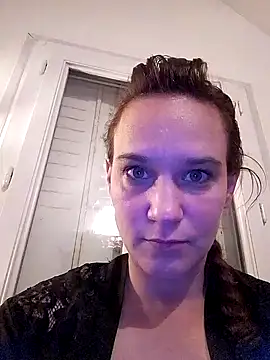 Maggie38 online show from June 11, 2026, 10:19 pm