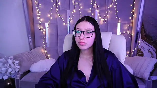 SsoftAura online show from April 30, 2026, 12:44 pm