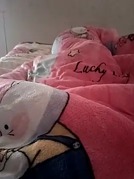 MM-VV888 online show from April 16, 2026, 1:06 am