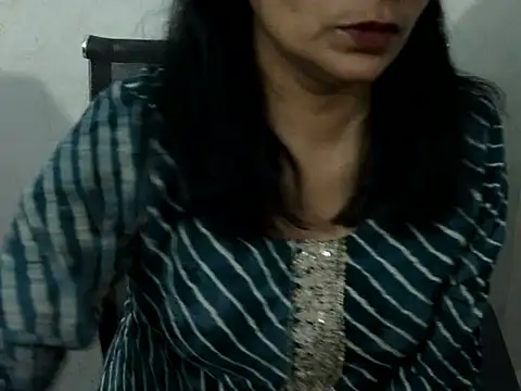 Snapshot of lustybebo chatting on April 6, 2026, 12:28 pm lustybebo online show from April 6, 2026, 12:28 pm