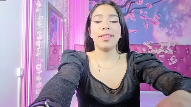 Snapshot of Taliasweet chatting on May 21, 2026, 7:54 pm Taliasweet online show from May 21, 2026, 7:54 pm