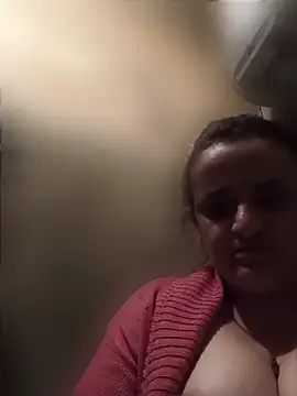 Snapshot of AnabelBexley chatting on June 1, 2026, 2:30 pm AnabelBexley online show from June 1, 2026, 2:30 pm