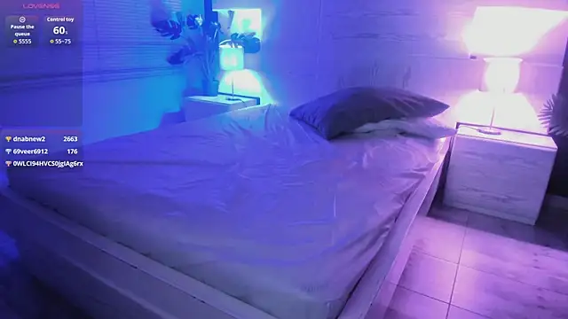 Snapshot of angelina_hilton chatting on July 13, 2026, 11:51 pm angelina hilton online show from July 13, 2026, 11:51 pm