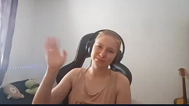 WesleyFrohling online show from April 11, 2026, 9:02 am