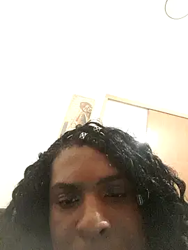 Maggiedot4 online show from April 7, 2026, 4:40 pm