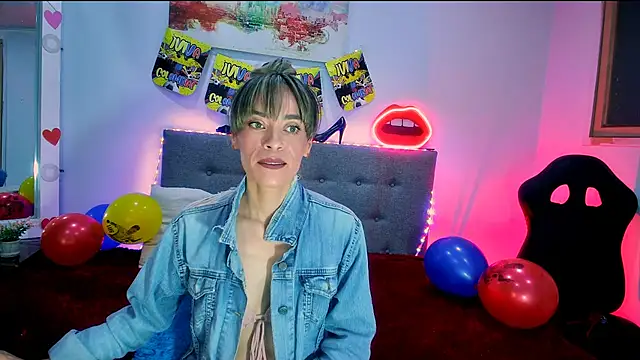 Lorena sweet33 online show from June 27, 2026, 2:23 pm