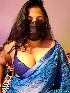 Hot Alicee online show from May 19, 2026, 4:46 pm