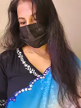 Hot Alicee online show from July 7, 2026, 7:40 pm