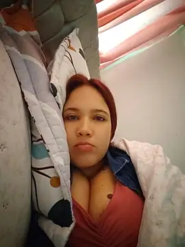 AdrianaFrank online show from August 4, 2026, 9:06 pm