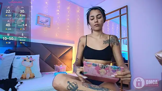 alana spark online show from May 18, 2026, 7:20 pm
