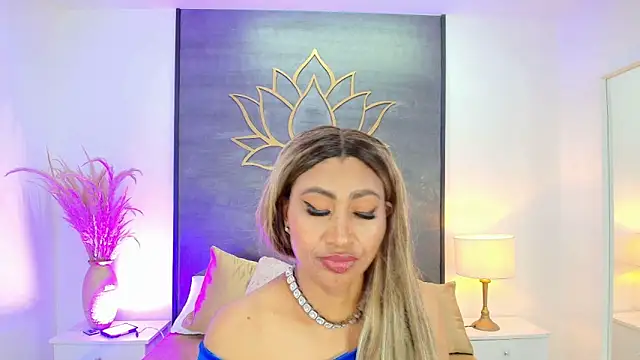 Kiara Parker  online show from May 19, 2026, 1:56 am