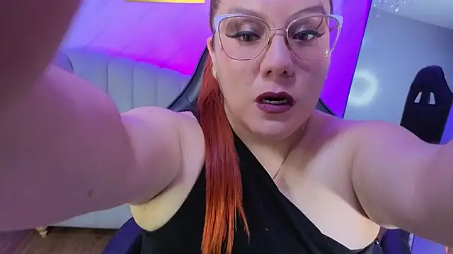 tezzaniut t online show from May 21, 2026, 2:40 am