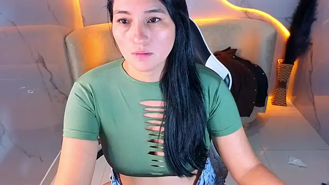 Snapshot of Alisson_tx_ chatting on May 16, 2026, 10:41 pm Alisson tx online show from May 16, 2026, 10:41 pm