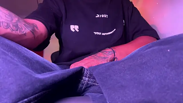 77 Tonny online show from April 10, 2026, 1:33 am