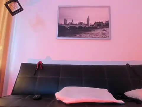 Snapshot of Iron_leo chatting on April 11, 2026, 9:41 pm Iron leo online show from April 11, 2026, 9:41 pm