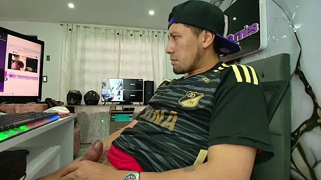 doko Roxy online show from April 15, 2026, 6:26 pm