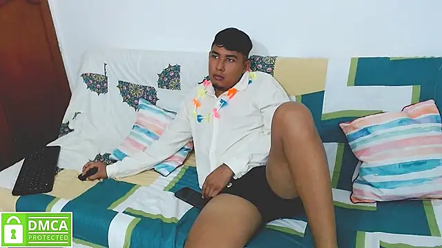 Denzel Ass26 online show from May 3, 2026, 10:27 pm