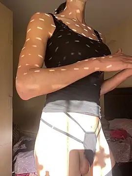 Blacktourmalinee online show from April 14, 2026, 4:57 pm