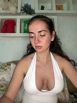 KarolDolly05 online show from July 1, 2026, 1:02 pm