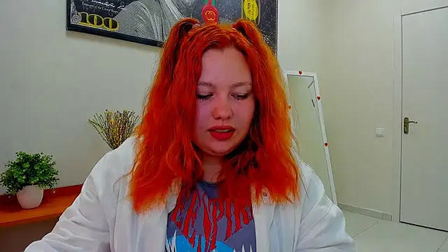 Snapshot of Aillia-Rous chatting on May 10, 2026, 6:40 am Aillia-Rous online show from May 10, 2026, 6:40 am