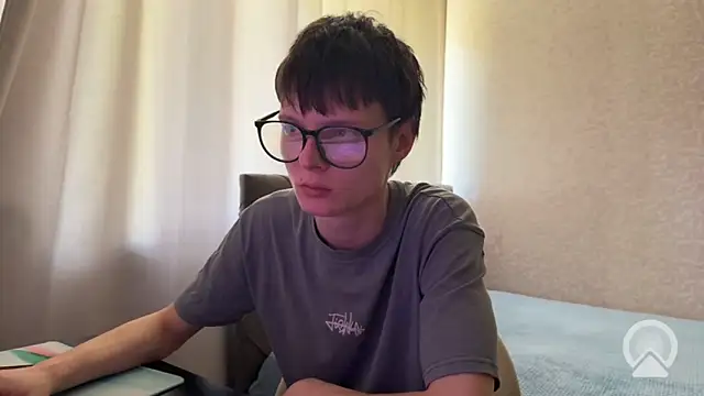 dalvos online show from April 17, 2026, 7:33 am