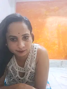 Bebo QueeN online show from May 3, 2026, 9:10 pm
