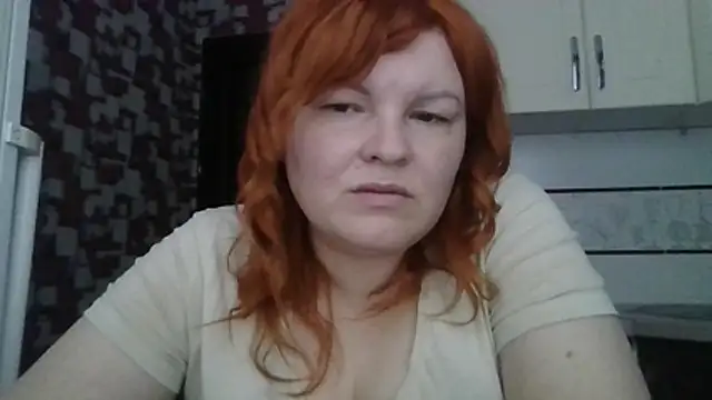 KrisryOxNikss online show from May 6, 2026, 4:34 pm