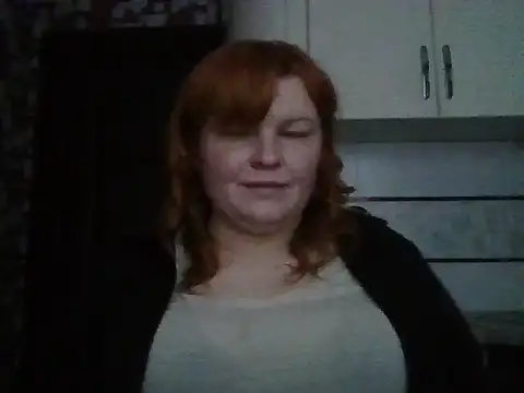 KrisryOxNikss online show from May 14, 2026, 5:20 pm
