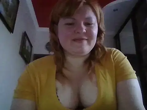 KrisryOxNikss online show from May 25, 2026, 4:57 pm