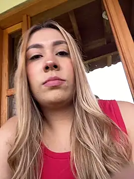  BellaSmith  online show from April 20, 2026, 3:04 pm