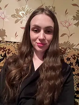 AlinaLove3213 online show from June 1, 2026, 7:48 pm